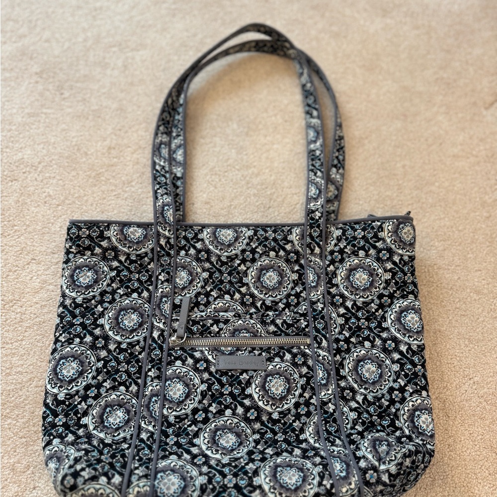 Vera Bradley Black and Cream Patterned Tote
